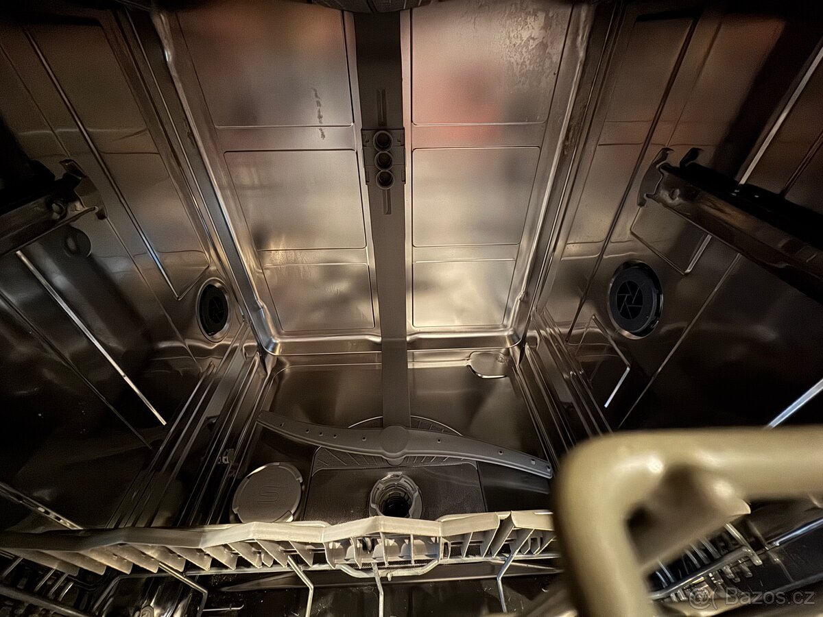 Vestavná myčka Siemens - 7