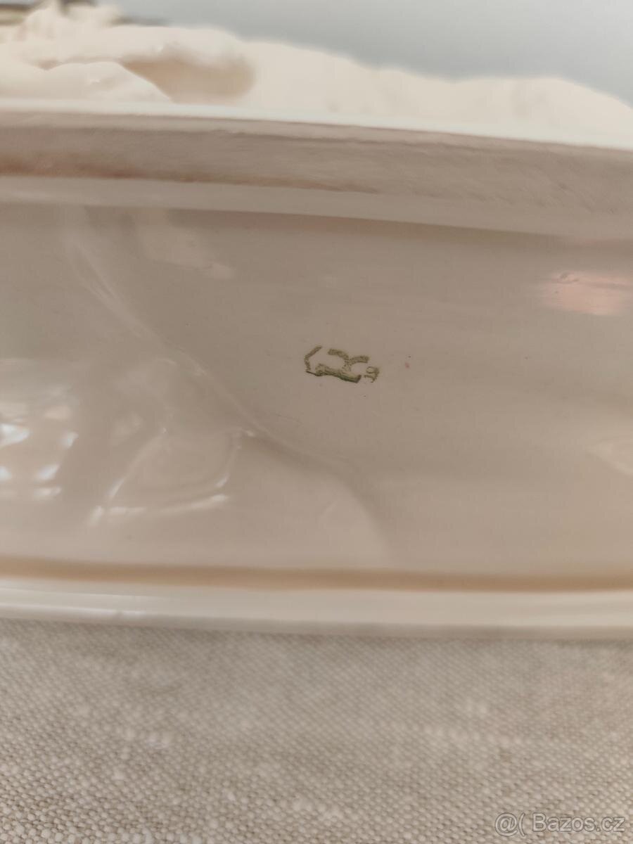 Hertwig chrti psy porcelánová soška - 7