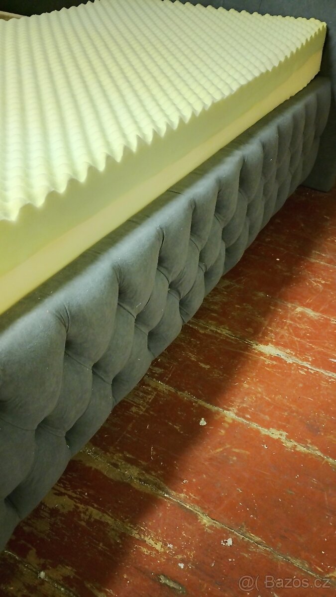 Moderní postel chestrfield - 7
