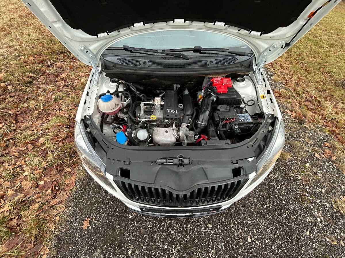 Prodám Škoda Roomster 1.2 TSI NOIRE - 7