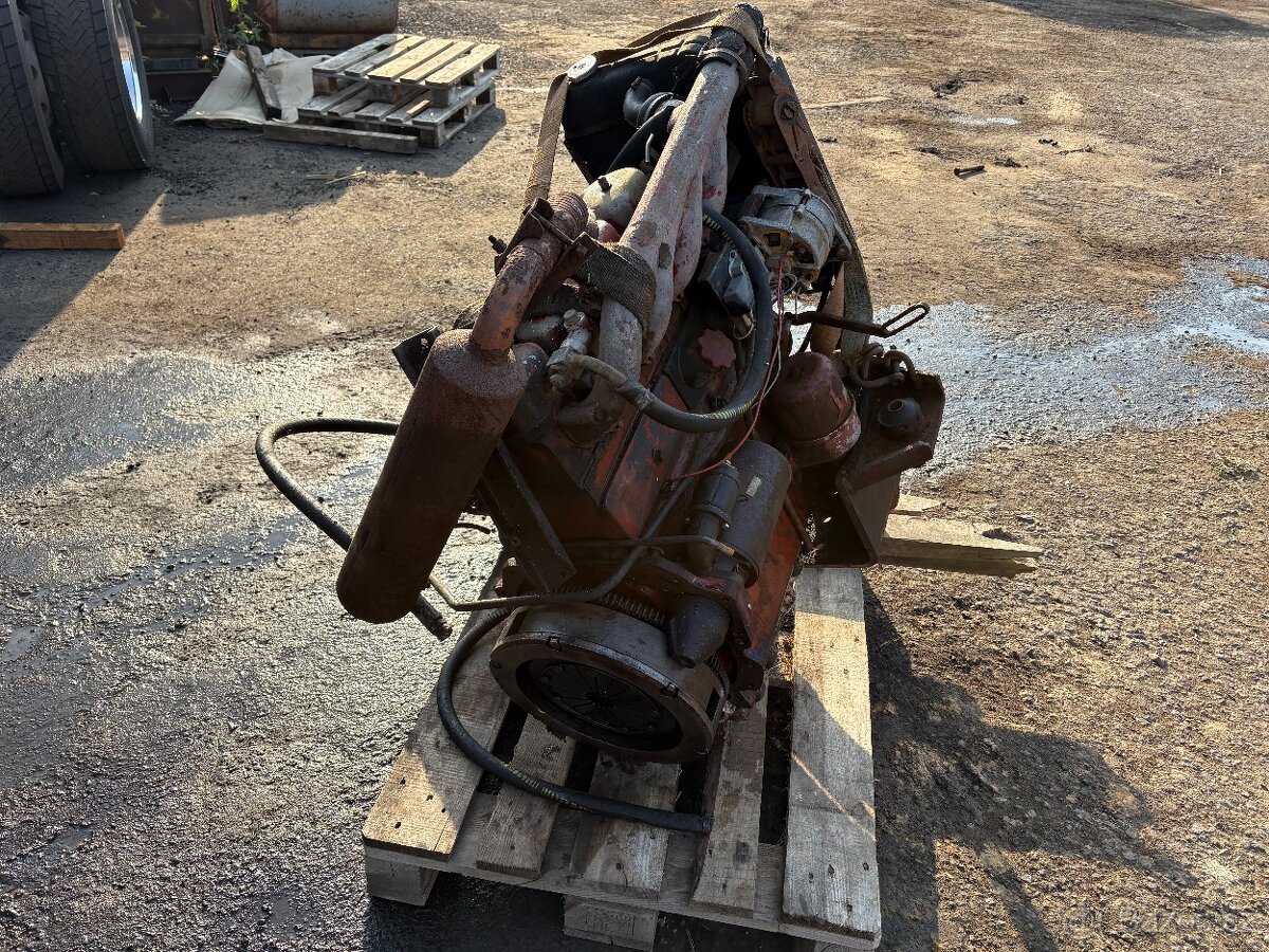 poclain 113 náhradní díly - 7