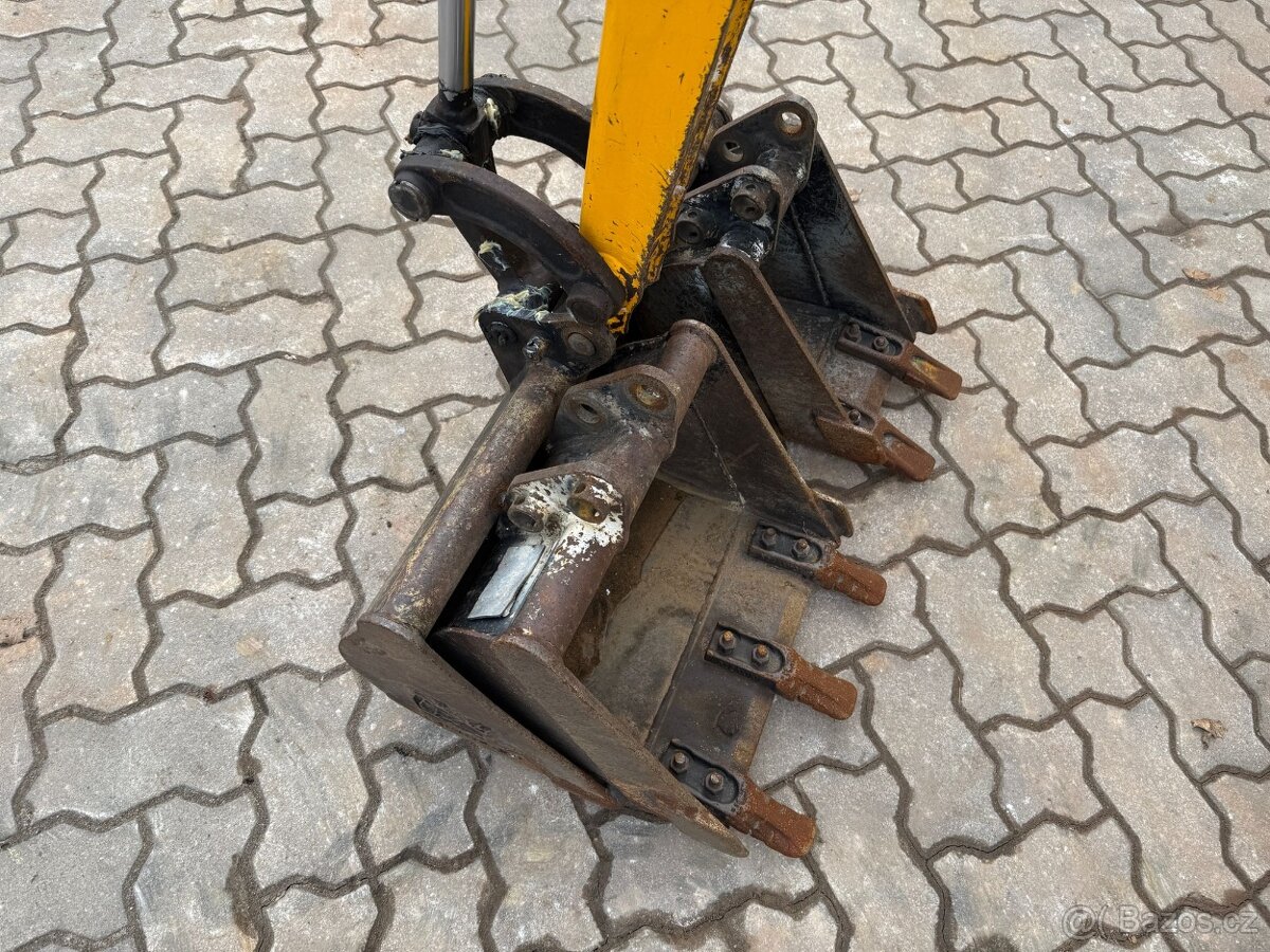 Minibagr JCB 8008 CTS - 7