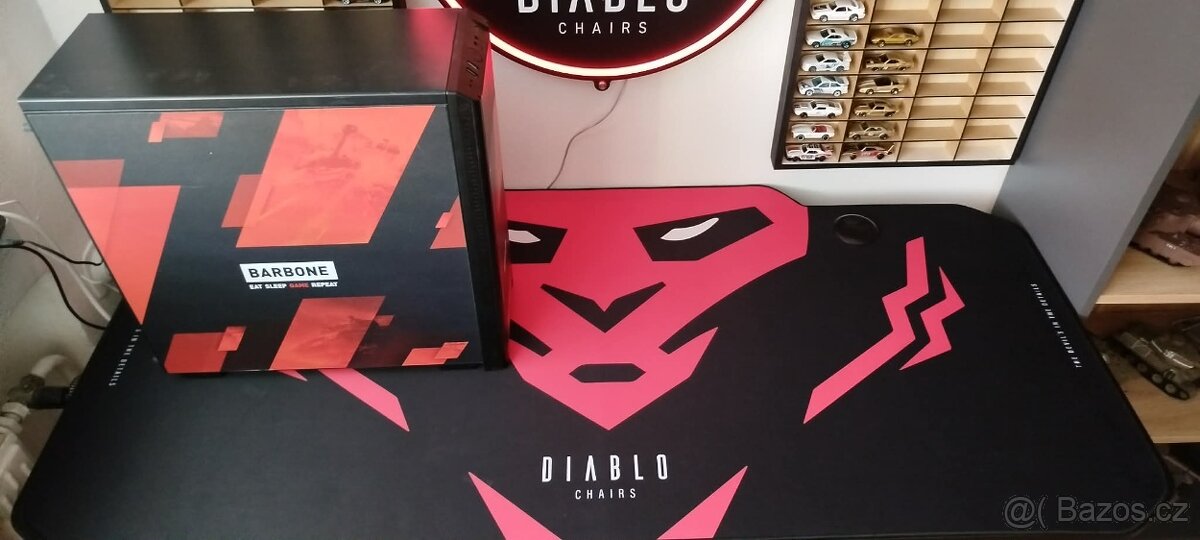 PC Barbone Tiger + herní stůl - 7