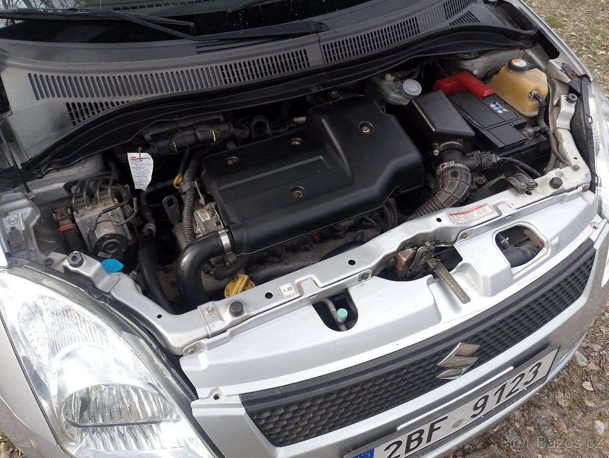 Suzuki Swift 1.3 DDiS - 7