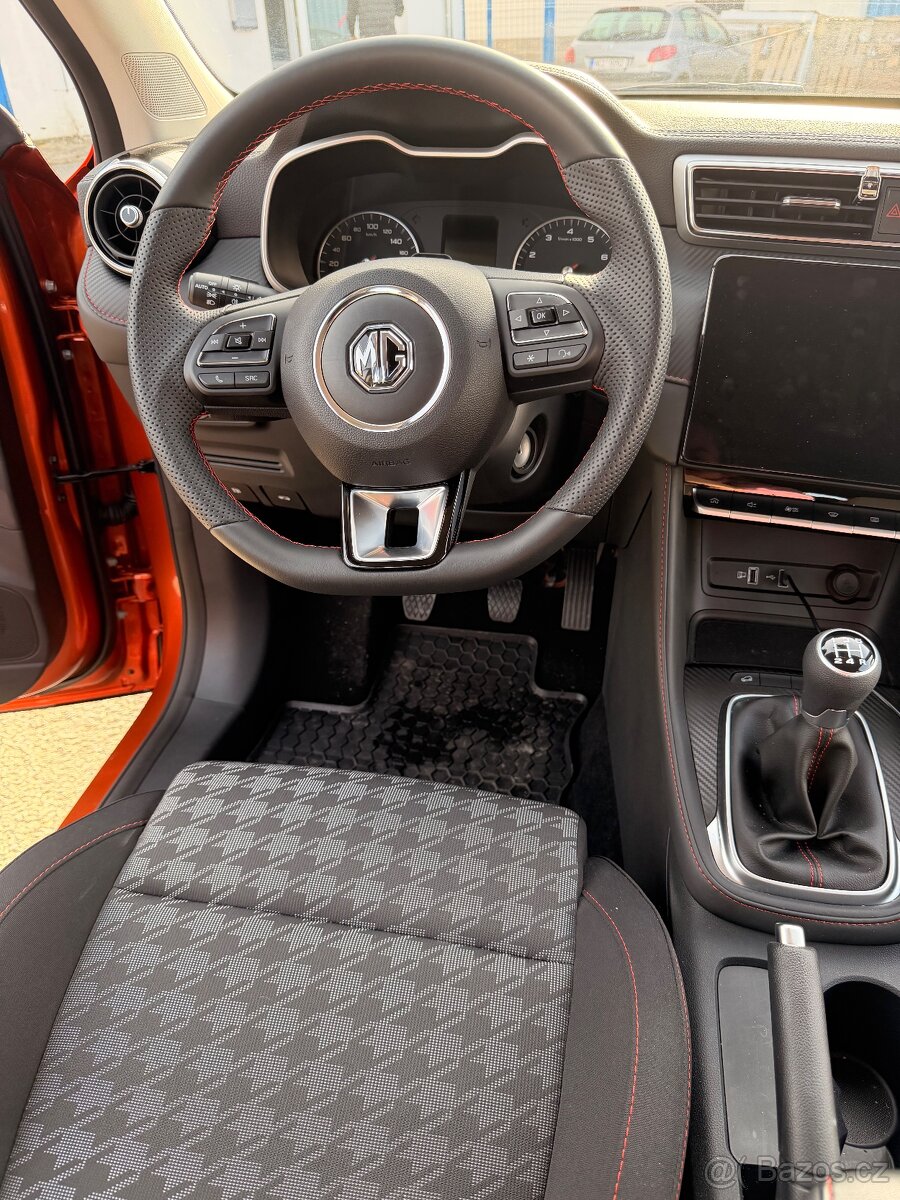 MG ZS 1.5 VTi Essential Plus - 7