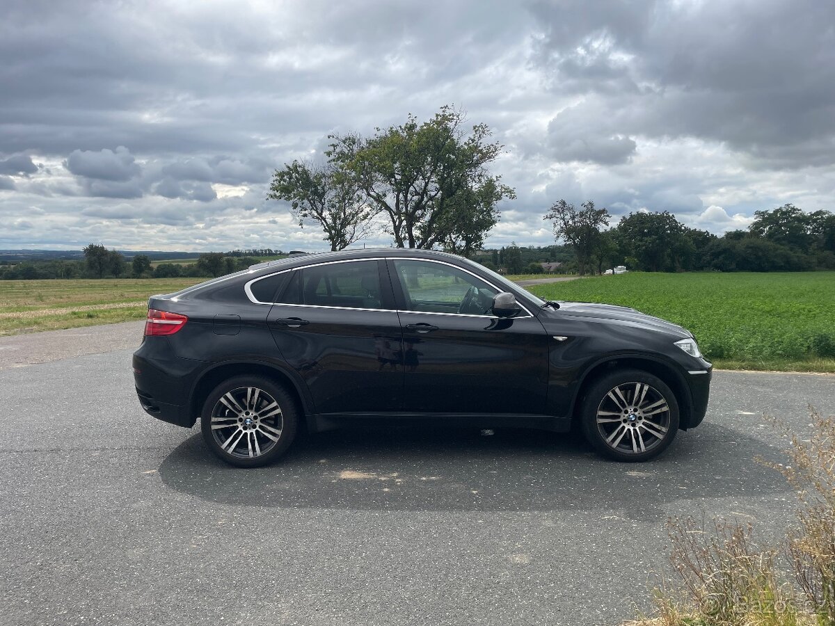 BMW X6 50d M Paket 5 míst - 7