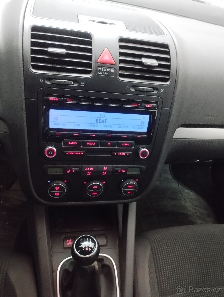 Volkswagen golf 5 1.4tsi veškeré ND. - 7