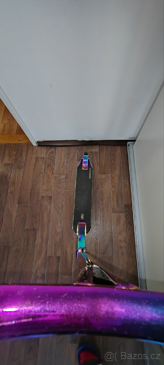 Freestyle koloběžka Raven Torden Neochrome - 7