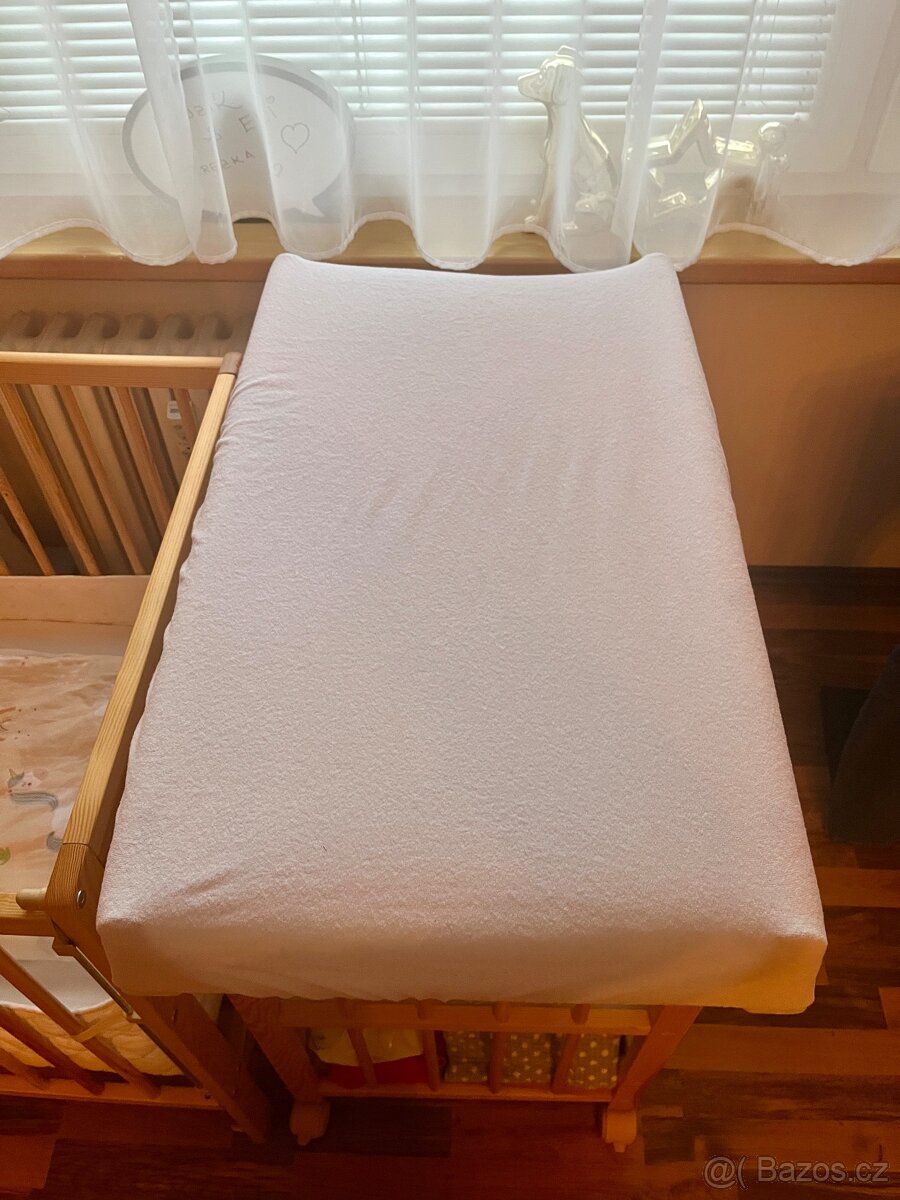 Dětská postýlka s přebalovacím pultem - 7