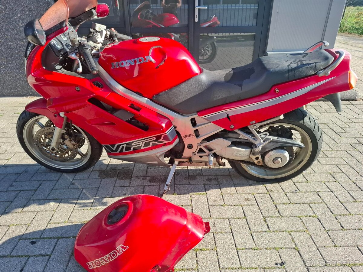 Honda VFR 750 1991 - 7