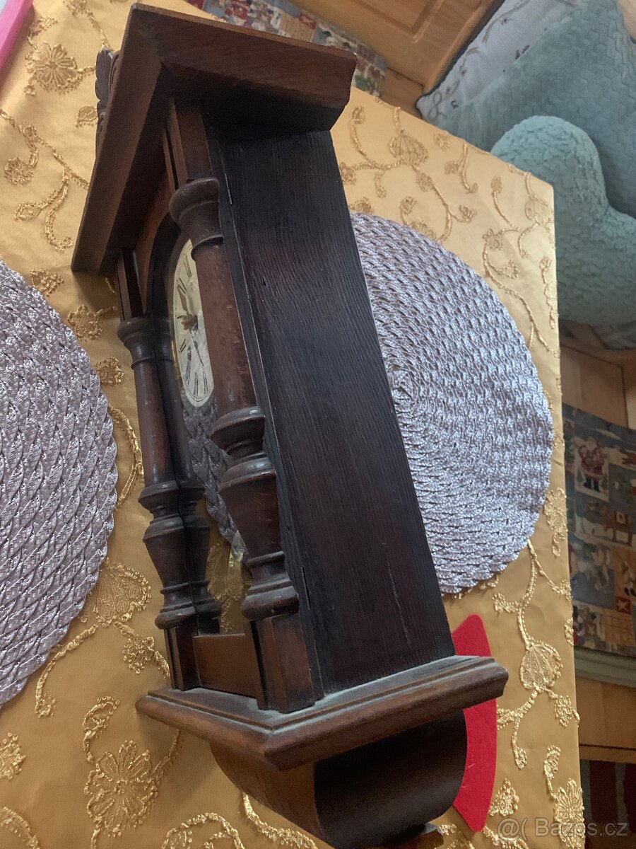 Prodám starožitné nástěnné hodiny Junghans - 7