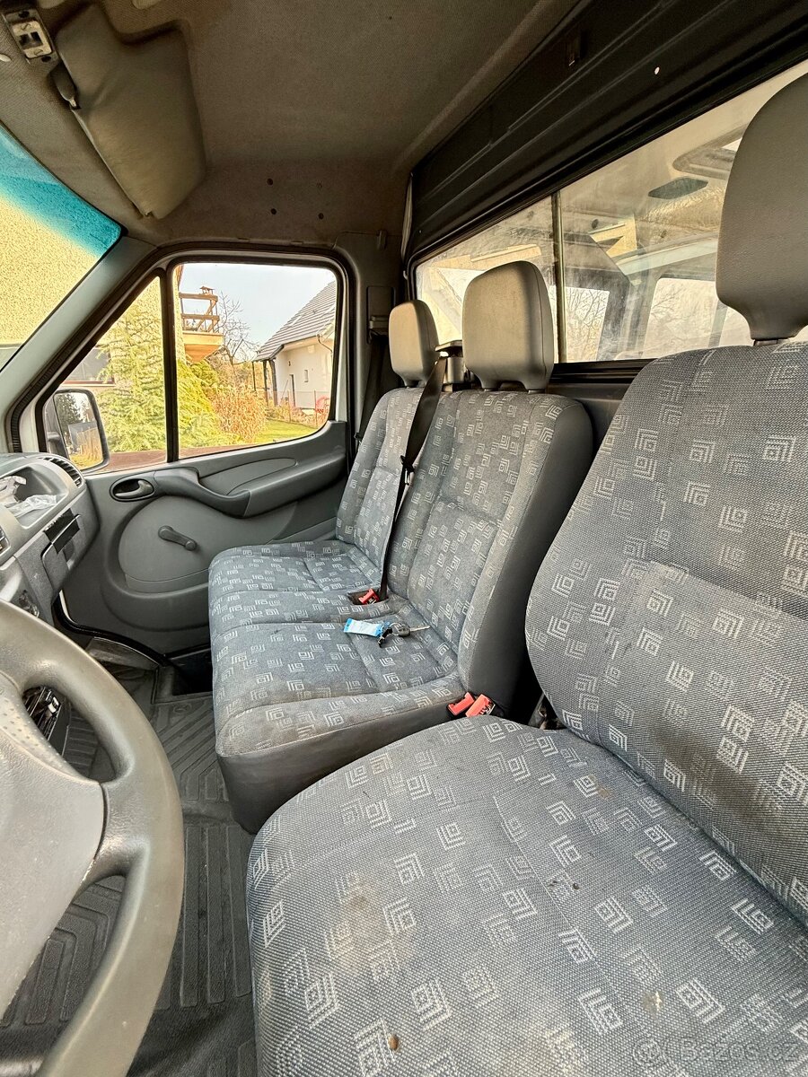Mercedes Benz Sprinter - 7