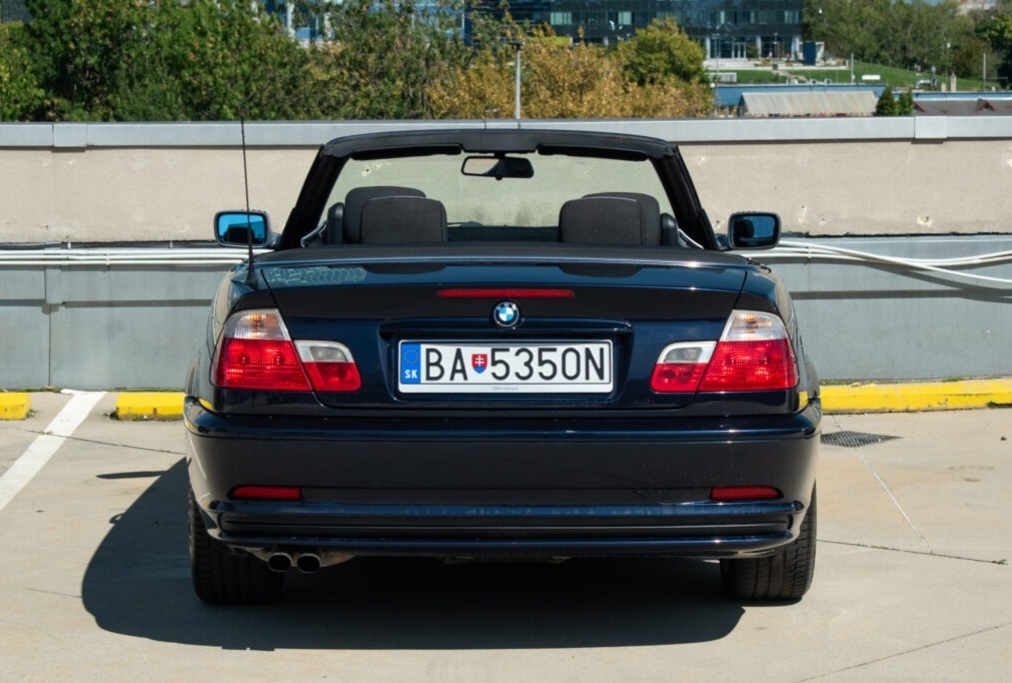 BMW Rad 3 Cabrio 320Ci radový 6-valec - 7