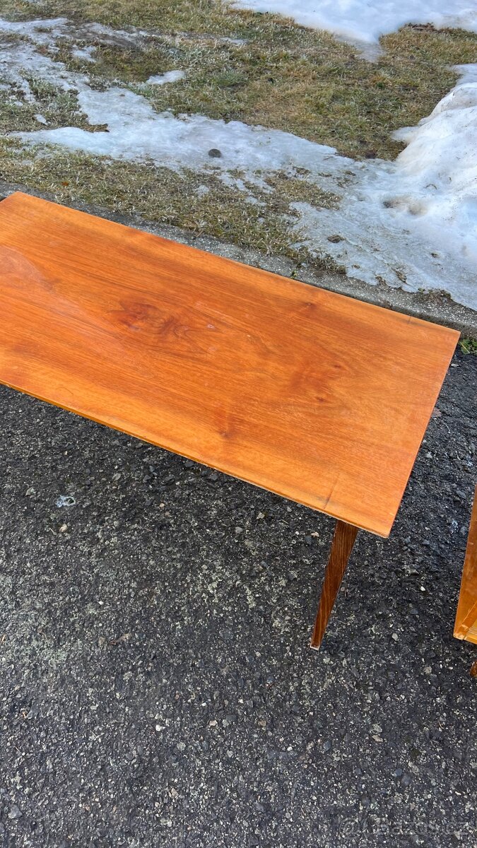 Stará komoda a stolek - 7