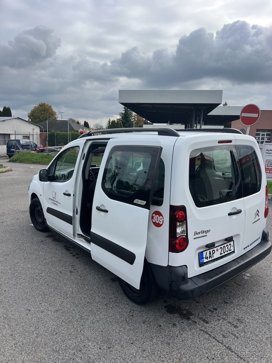 Citroen Berlingo multi space - 7