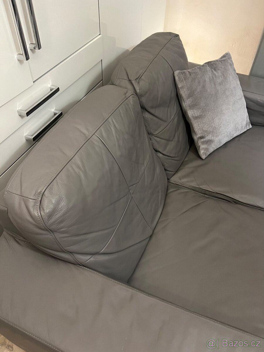 IKEA SKOGABY – kožená 2-místná sedačka, šedá - 7