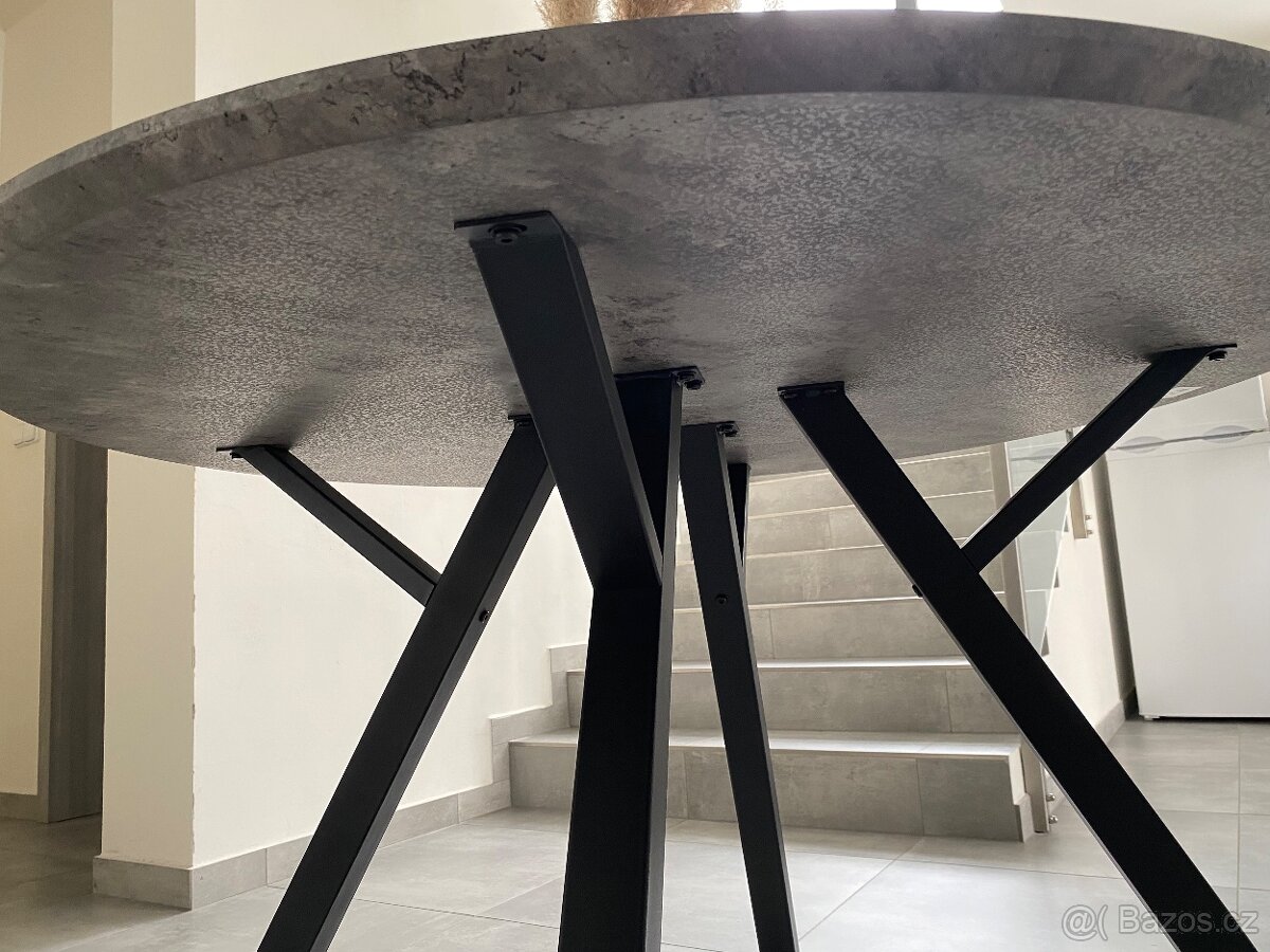 Moderní stůl - 7
