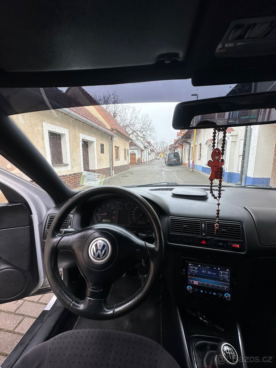 Prodám Golf 4 - 7