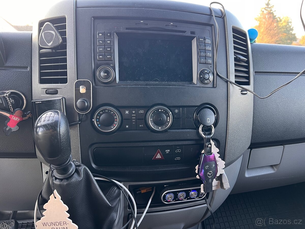 Mercedes Benz sprinter - 7