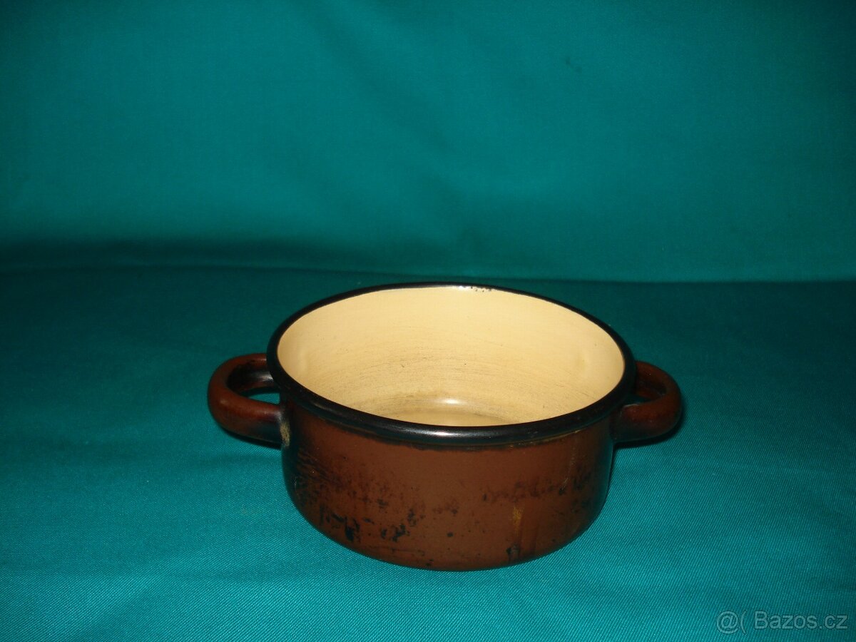 Smaltované nádobí - 7