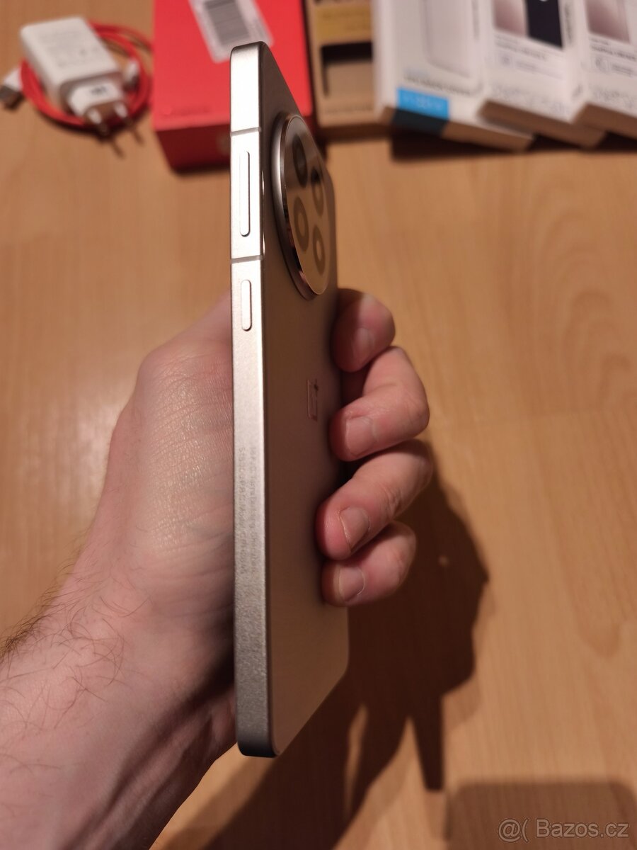 Oneplus 13R 5G 12/256GB, záruka do 07/2027 - 7