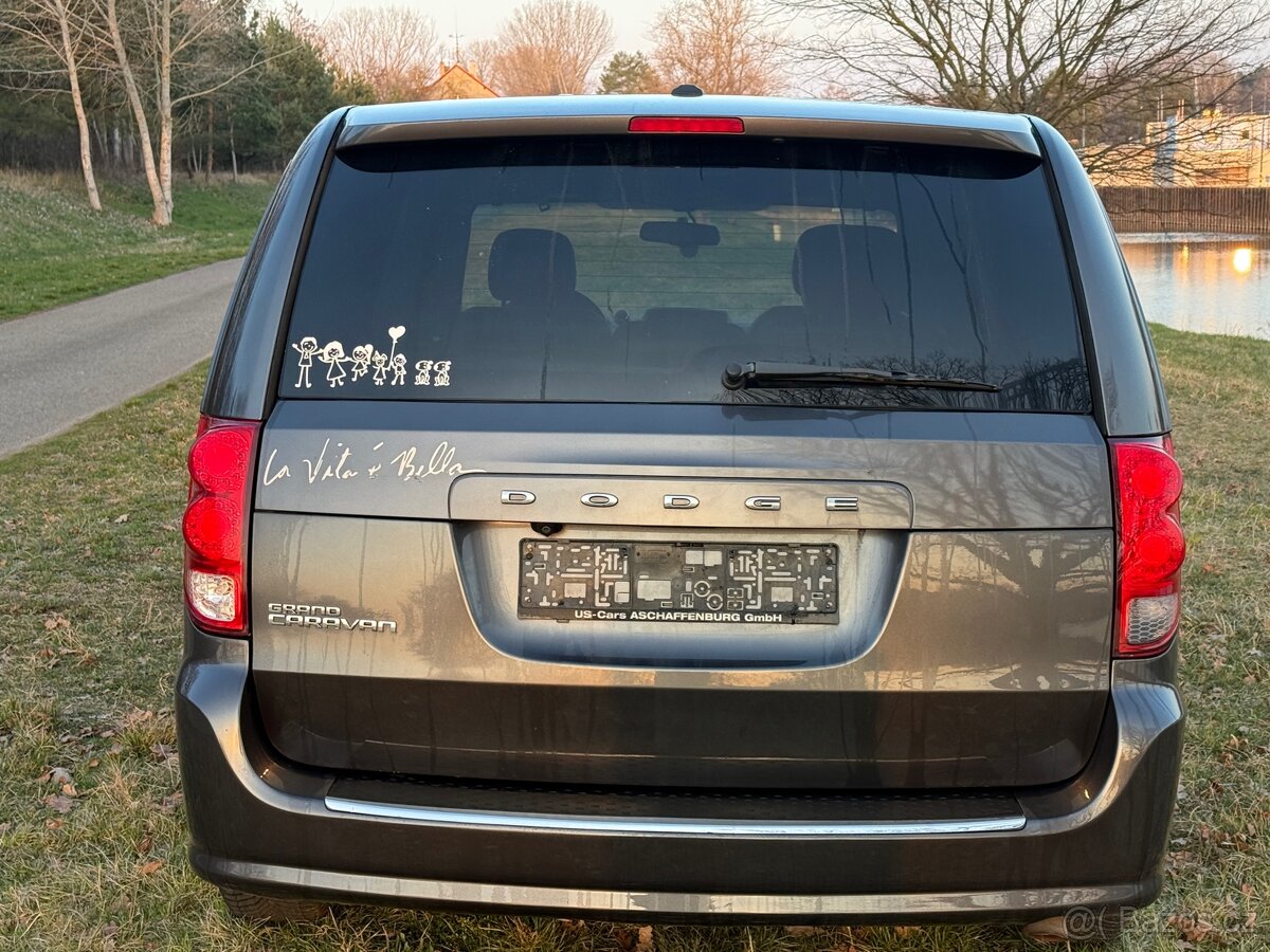 Dodge Grand Caravan - 7