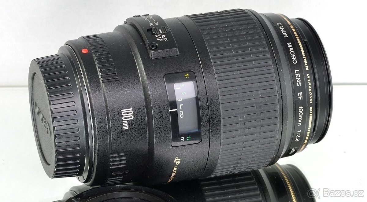 Canon EF 100mm f/2.8 USM full-frameMACRO 1:1 - 7