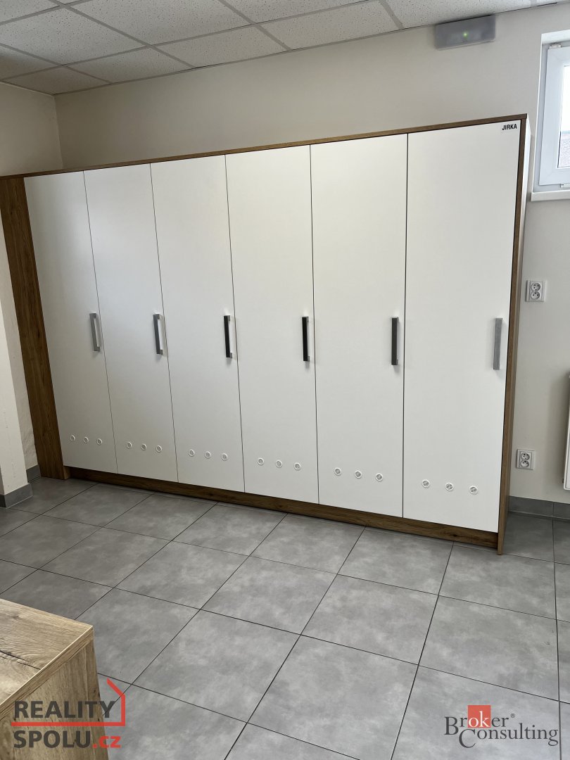 Pronájem, komerční/sklad, 781 m2, Plynární 3218/11, Moravská - 7