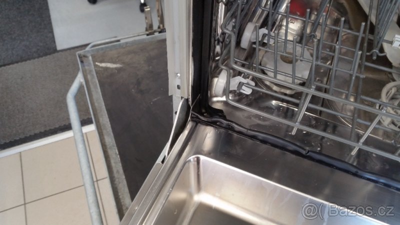 Myčka nádobí WHIRPOOL, REPASOVANÁ SE ZÁRUKOU - 7
