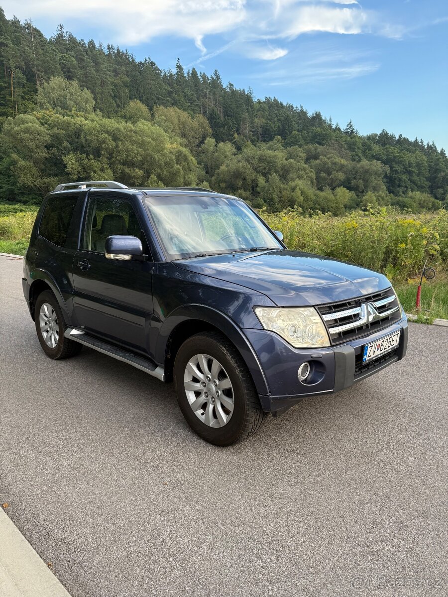 Predám MITSUBISHI PAJERO 3.2 Di-D - 7