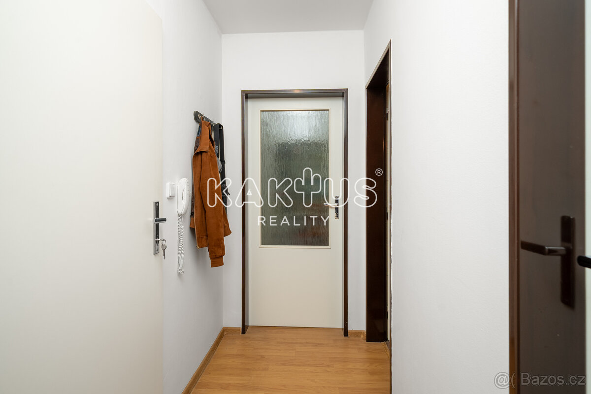 Pronájem prostorného bytu 1+1, 35 m2, ulice Roháčova, Moravs - 7