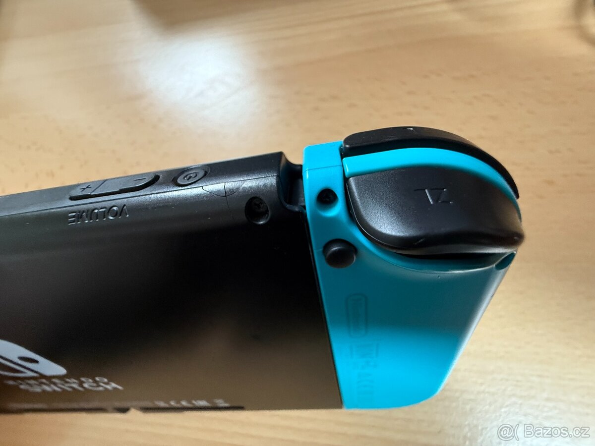 Nintendo Switch V2 - 7