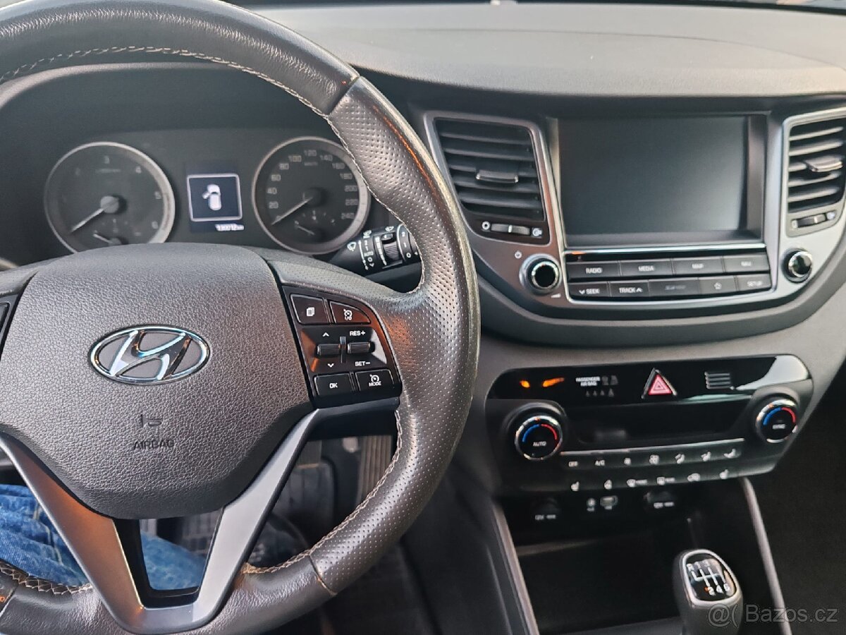Hyundai Tucson 1.7 CRDi 1. májitel - 7