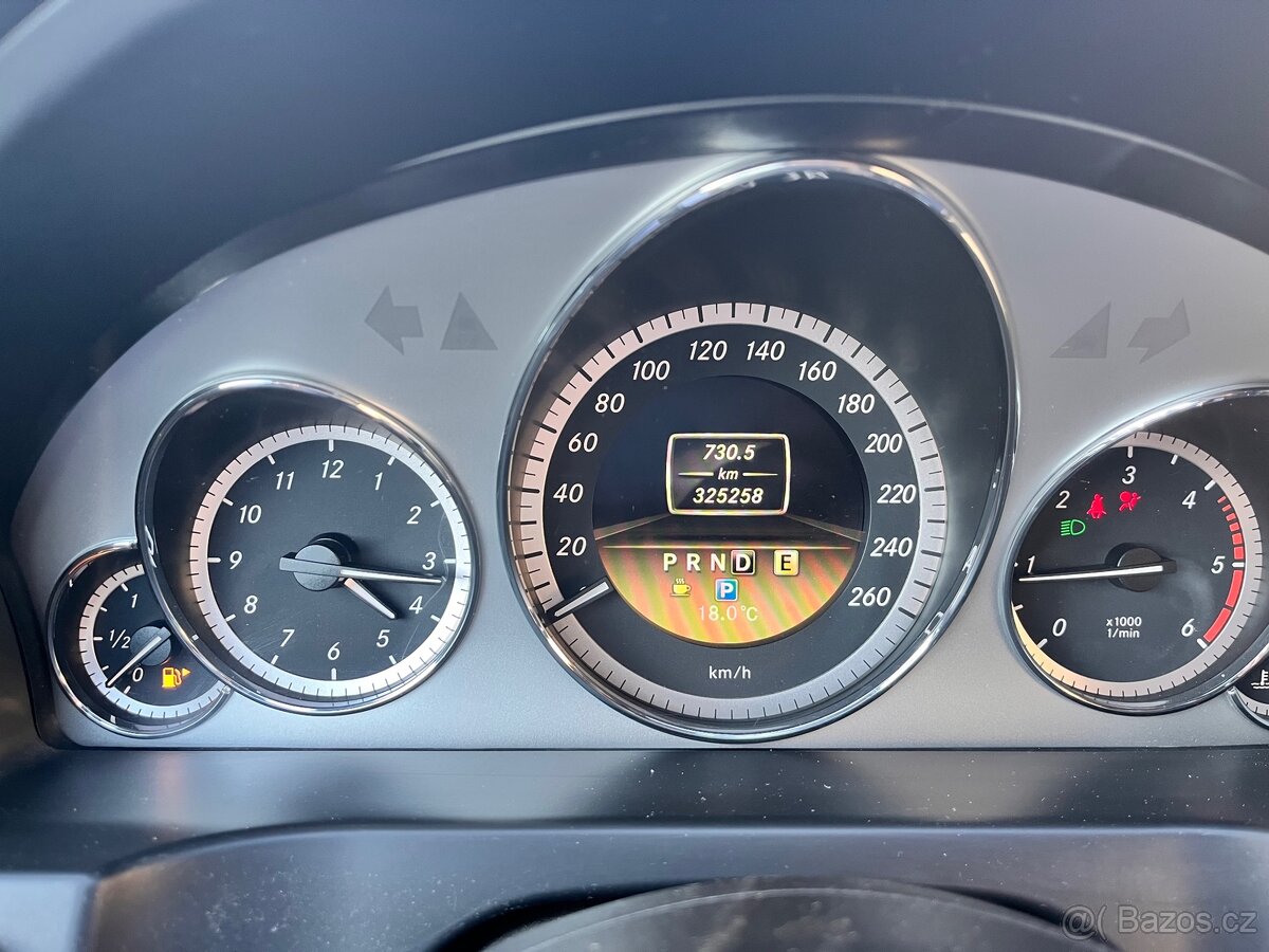 Mercedes-Benz E Coupé 220 CDI 2012 - 7