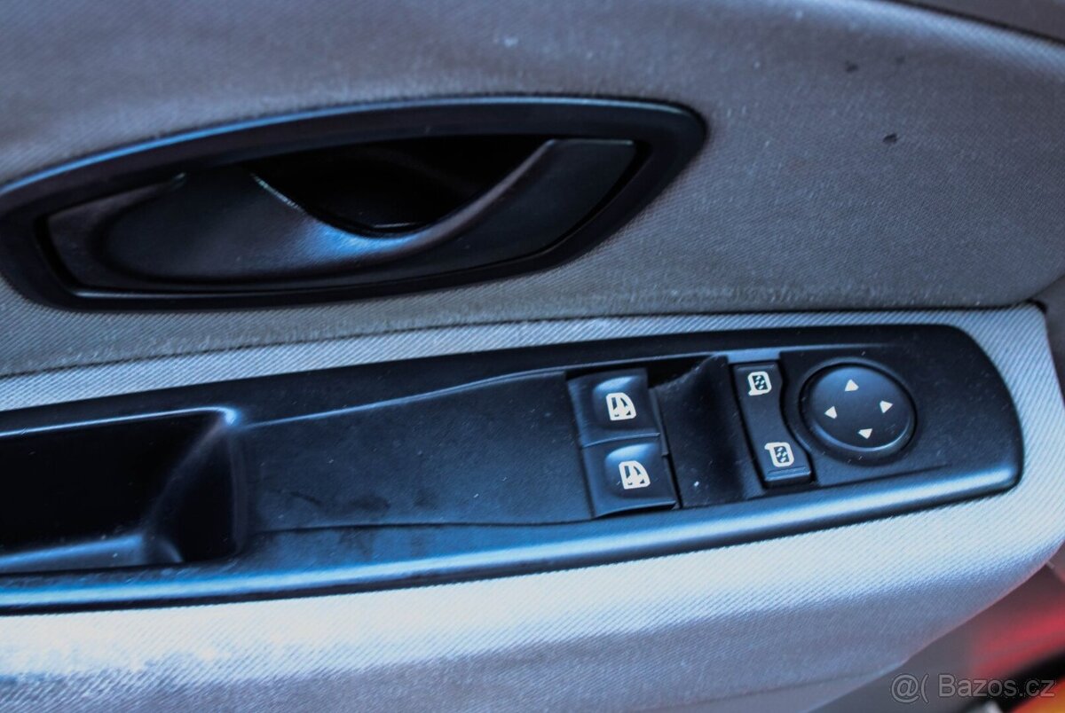 Renault Megane 1,5dci - 7