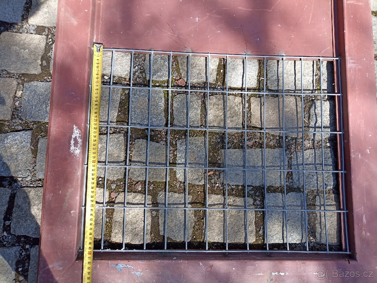 Staré, kovové dveře "80" - 7