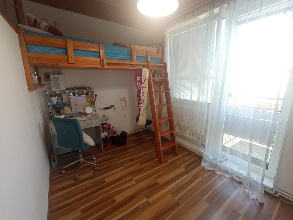 Byt 3+1 se zahradním domkem a zahradou, Samšina u Jičína - 7