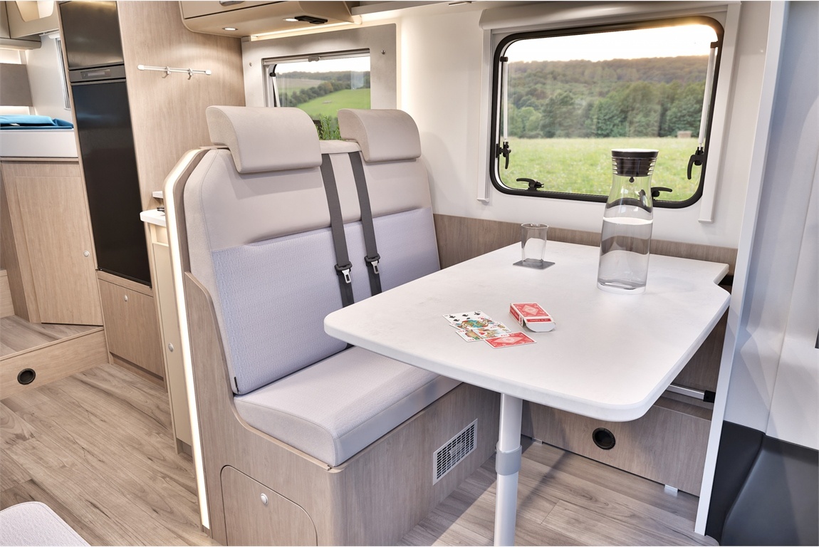 Obytný vůz Carado T448 Automat Novy 2025 - 7