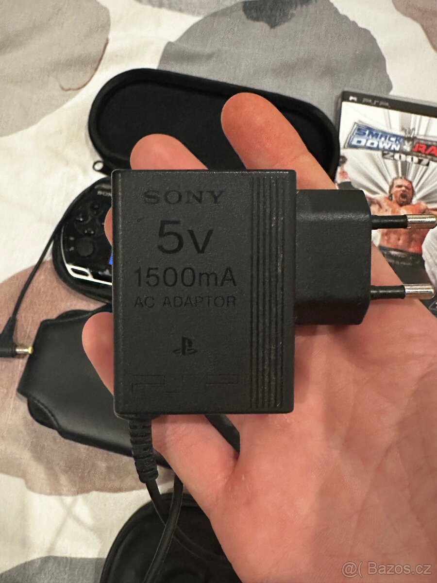PSP 3004 + Příslušenství - 7