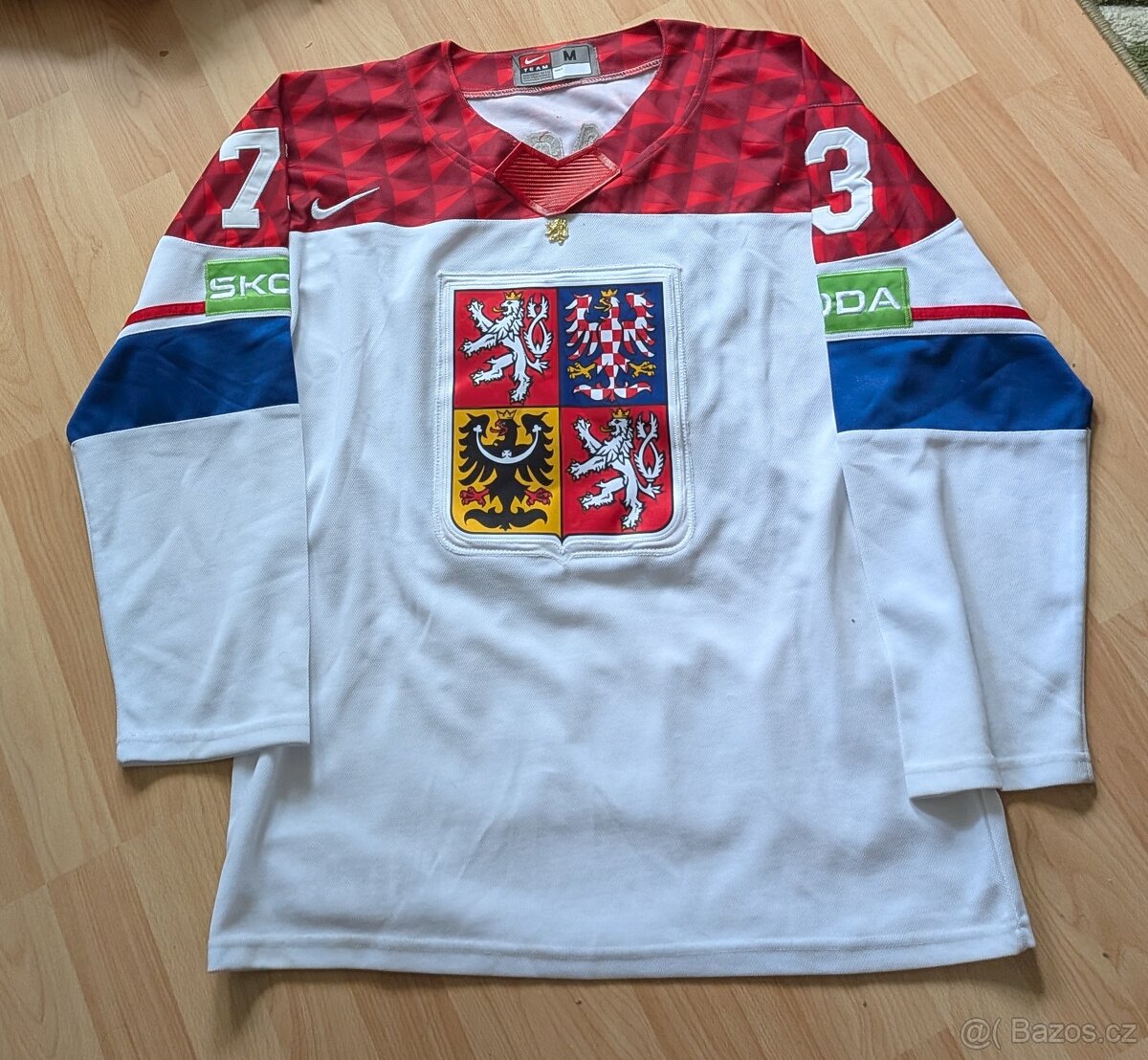 Hokejové dresy a artefakty všeho druhu - 7