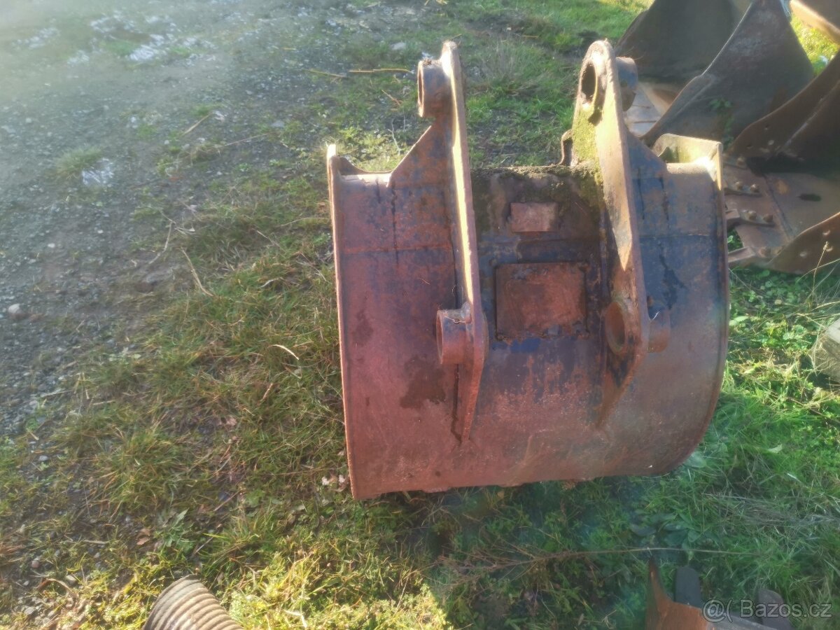 Lžíce traktorbagr JCB - 7