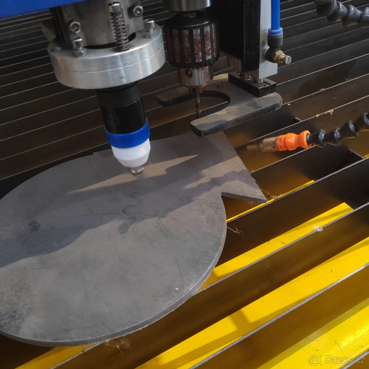 Plazma CNC 1500 x 3000mm + stůl + vrtačka a ventilátory - 7