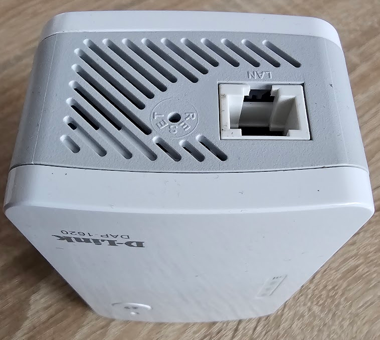 WiFi extendery D-Link DAP-1620 + TP-Link TL-WA850RE - 7