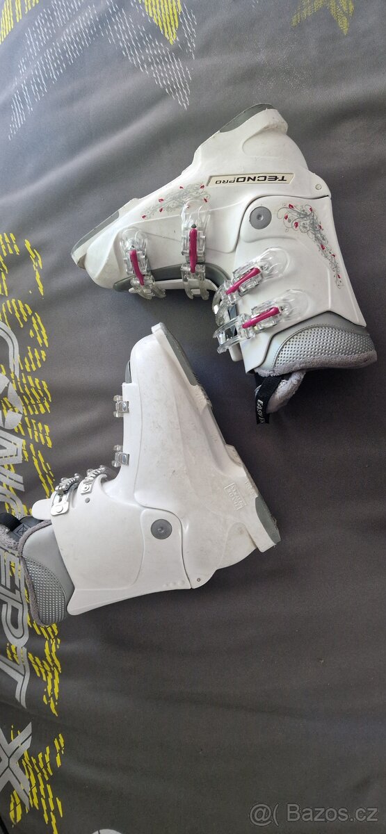 Lyžařské boty 25,0 - 25,5 - 7