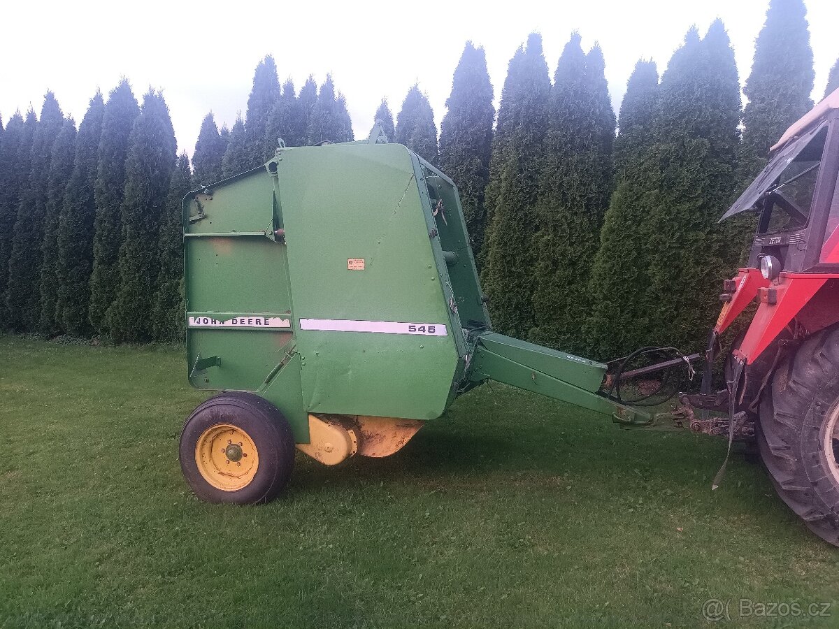 Svinovací lis JOHN DEERE 545 - 7