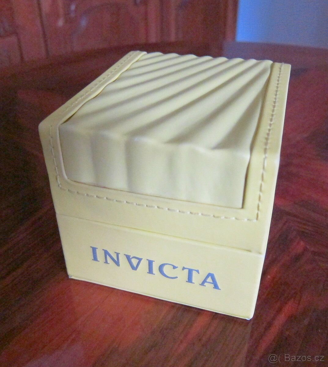 Luxus. švýcarské dámské pozlacené hodinky INVICTA chronograf - 7