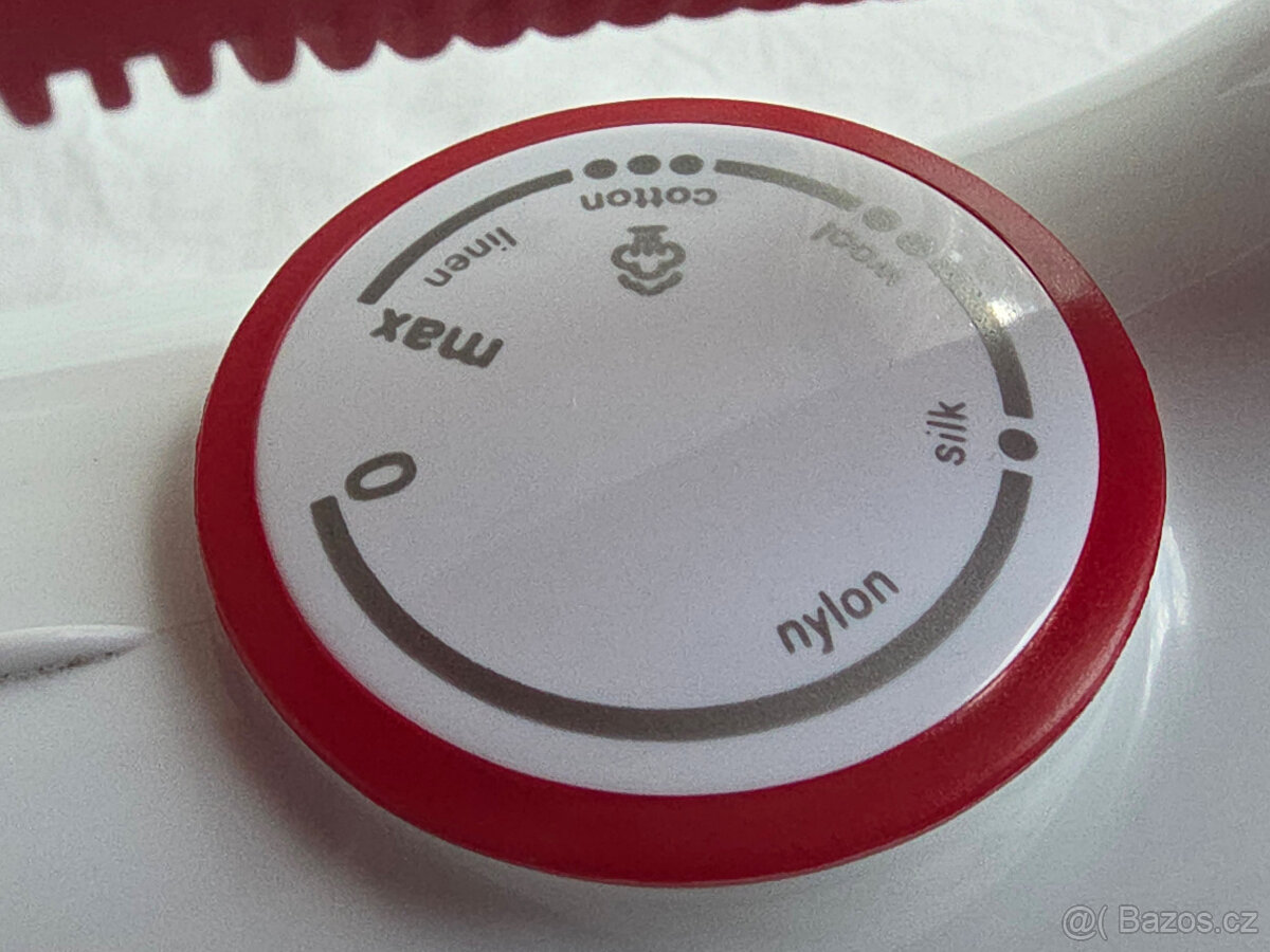 ELECTROLUX EDBS230 - LUXUSNÍ PARNÍ ŽEHLÍCÍ STANICE - 7