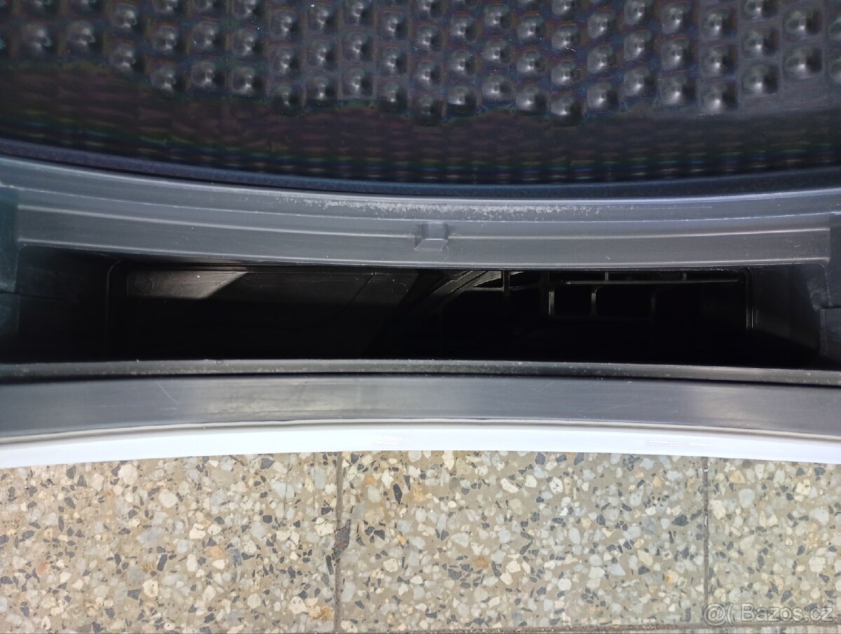 Sušička prádla s tepelným čerpadlem Whirlpool - 7