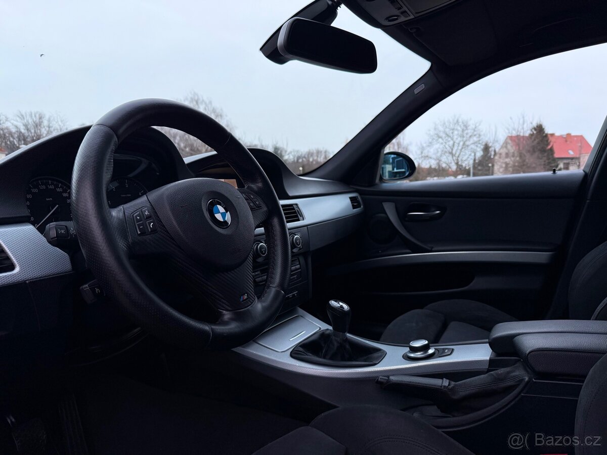 Bmw E90 320d M-Packet Servisní kniha - 7