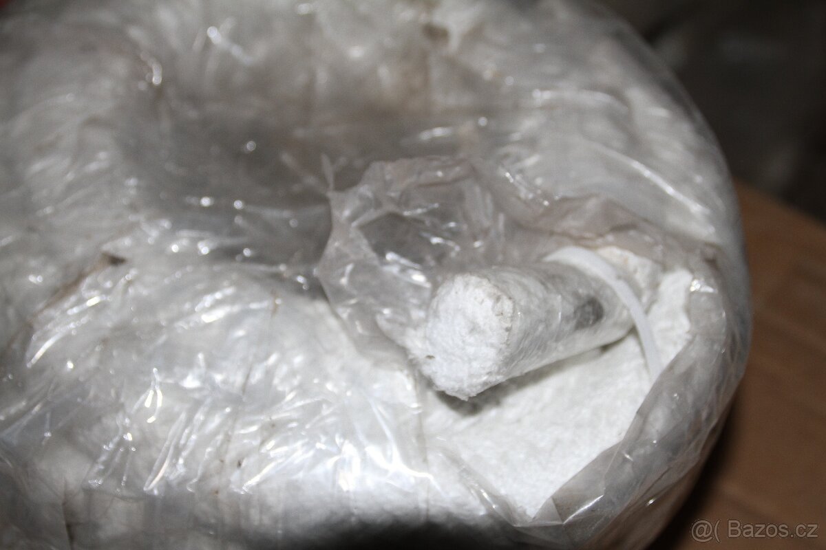 ŠŇŮRA DO KOTLE PECE TĚSNÍCÍ SKLENĚNÝ TMEL - 7